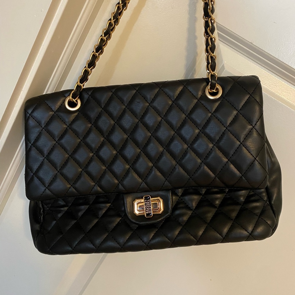 Badgley Mischka Black Quilted Shoulder Bag with Chain Strap